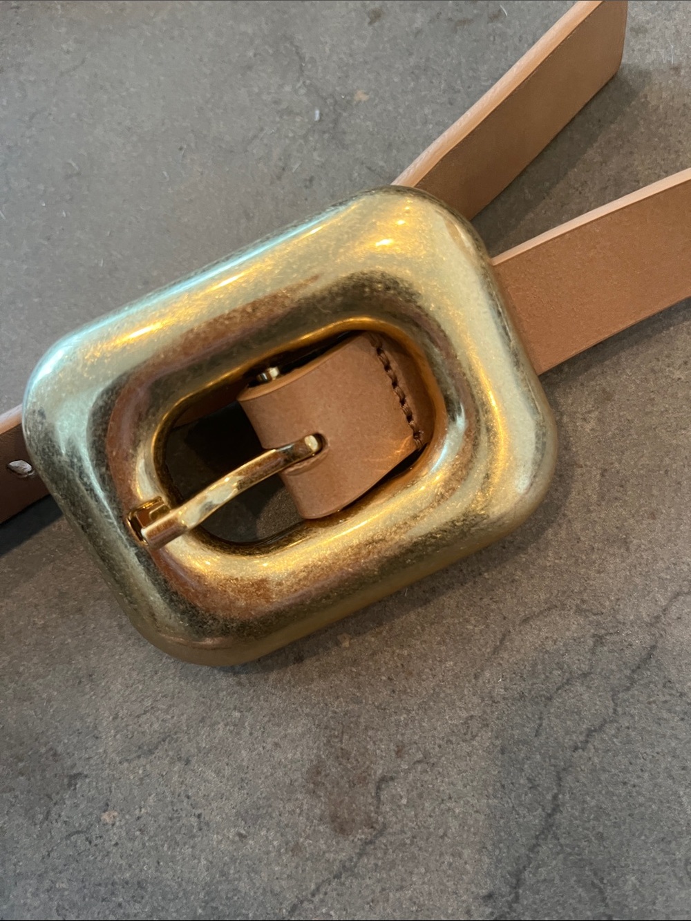 Alice + Olivia Letty Buckle Tan Leather Belt with Oversized Gold Buckle - Picture 8 of 16
